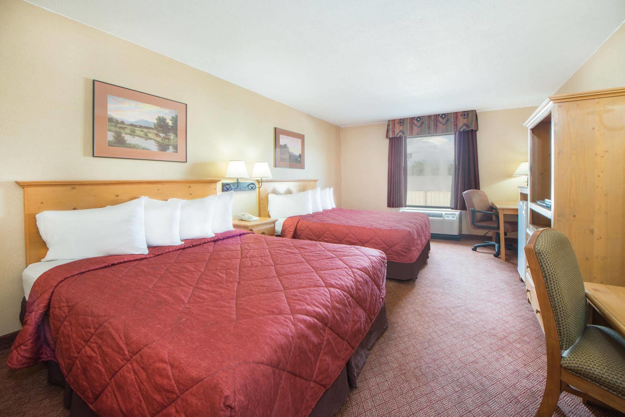Hampton Inn & Suites Ruidoso Downs Экстерьер фото
